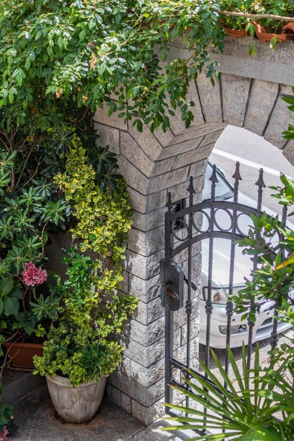 Apartments With Wifi Rijeka - 7825 외부 사진